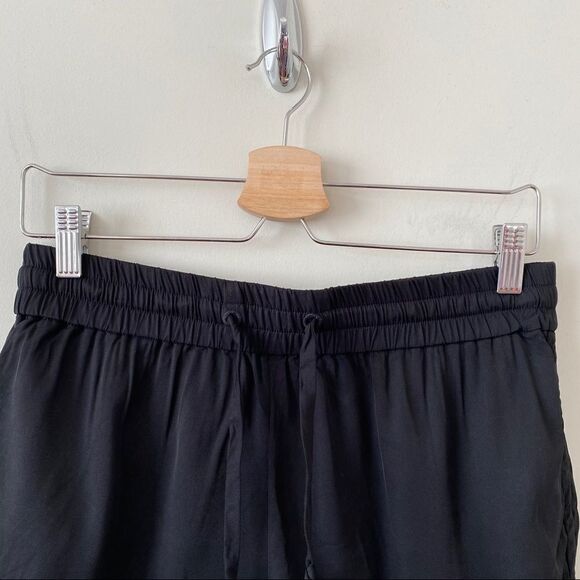 ARITIZA “Wilfred” Ruched Waist Tie Short Shorts - Picture 5 of 7